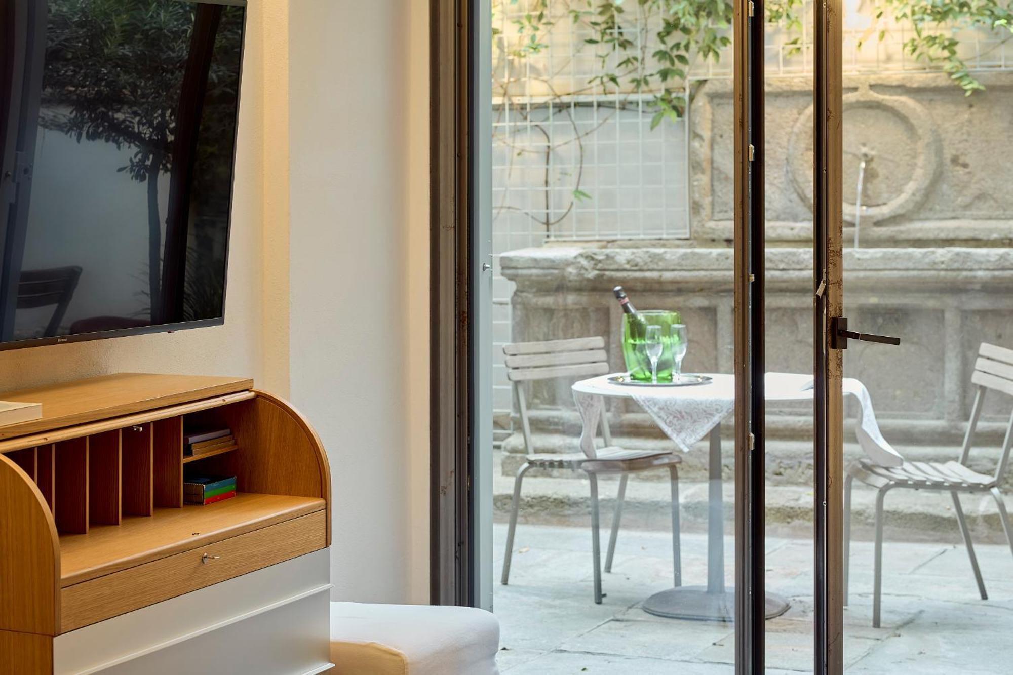 Palazzo Delle Pietre - Luxury Apartments Rome Exterior photo
